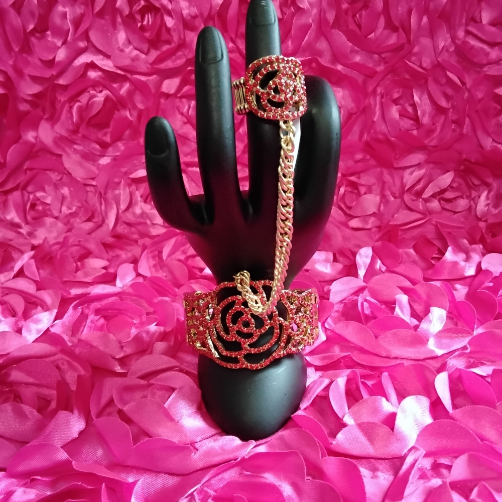 Statement Bracelet - Picture 2 of 2